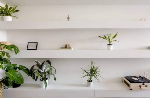 Norma Triangle Condominio | WEHO PENTHOUSE walking to bars, restaurants, clubs