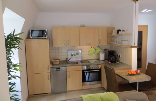 Bad Suderode Apartamento | Casa blanca en el Kurpark, Fewo Waldblick