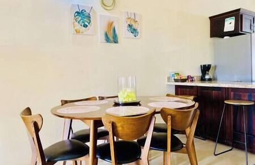 Falmouth Casa | Weight-loss Retreat* Meals*Entertainment*Shuttle