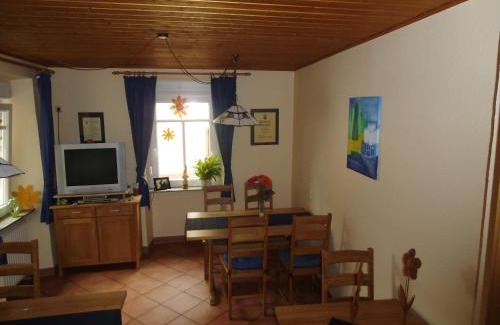 Briedel Casa | Weingut-Gästehaus Karl Otto Nalbach