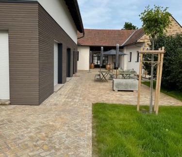 Feuersbrunn Apartamento | Weinmanufaktur Nourani