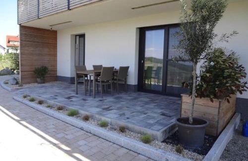 Ratsch Apartamento | Weinstraßenapartment Fam. Dietrich