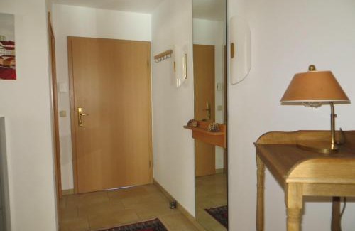 Bad Suderode Apartamento | Weisses-Haus-am-Kurpark-Fewo-Waldblick