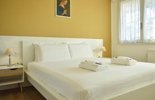 Montegrotto Terme Apartamento | Welc-ōM Shabby Montegrotto