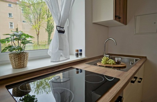 Brandenburg an der Havel Apartamento | Welcome to HOGULU - House 2, Apartment 2 in Brandenburg an der Havel!