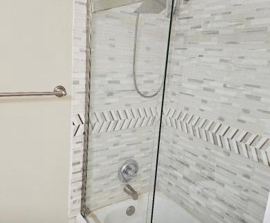 Monroe Heights Villa | Welcome and dreamthome