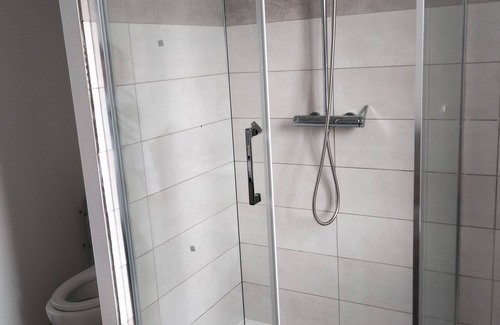 Compolibat Cama Y Desayuno | Welcome at the farm. Listed tourist village, nearby leisure center.
