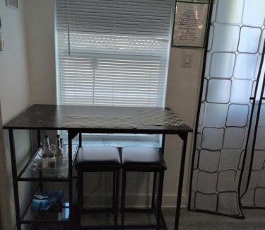 West Little Havana Casa | Welcome Heart and Reliable Heart Vacation Houses