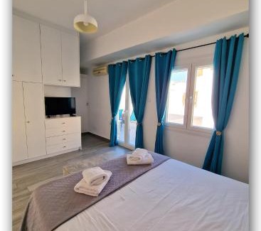 Ermoupoli Apartamento | Welcome Home Syros Port Apartment