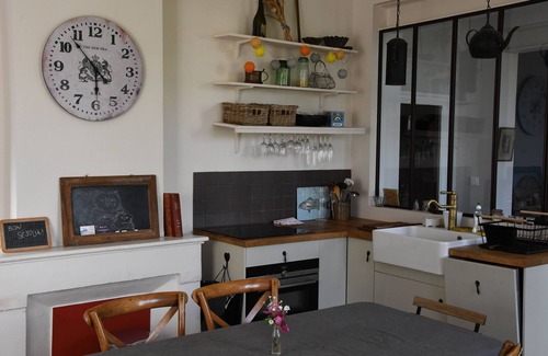 Ardillieres Casa | Figuiers, presbiterio de carácter en el campo cerca de Chatelaillon