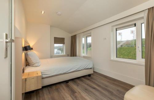 Municipality of Veere Complejo | Welcome in - Vakantiewoningen in het centrum met balkon - Langstraat 5 Zoutelande
