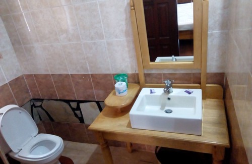 Karatu Cabina | Bienvenido Ngorongoro Lodge y Camping