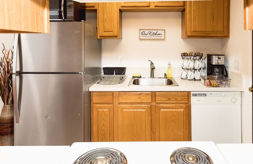 Sacramento Casa | Welcome. Relax, Enjoy, 3 bedrooms/2 bathrooms Duplex, Close to Everything