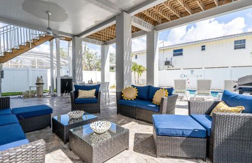 Mid Island Casa | Welcome to 5541 Palmetto Street - New Build! Grab it NOW! home