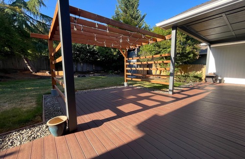 Happy Valley Casa | Welcome to a 3-bedroom pet friendly house in adorable Happy Valley