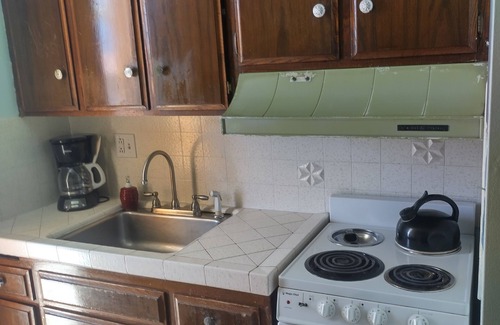 Desert Hot Springs Apartamento | Welcome to a laid back mineral water spa hotel.