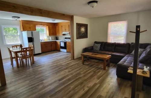 Monroe Casa | Welcome to Bear Mountain Farm
