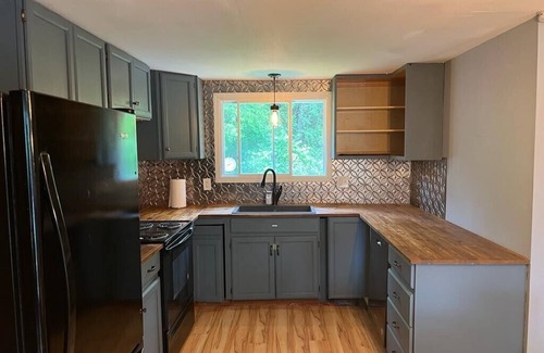 Mississippi Mills Cabaña | Welcome to Blueberry Cottage, a peaceful Oasis