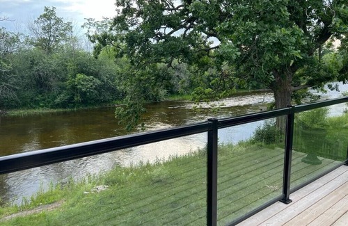 Mississippi Mills Cabaña | Welcome to Blueberry Cottage, a peaceful Oasis