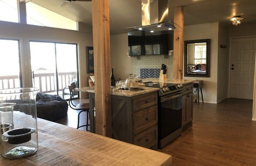 Blanco Casa | Welcome to Blanco Bungalow
