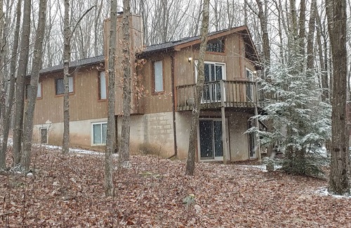 Mount Pocahontas Casa | ¡Bienvenido a Casa Pocono! cerca de Paintball, WhiteWater, Ski, Kallahari y más