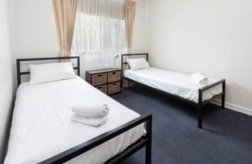 Scarness Apartamento | Welcome to Coconut Palms Unit 7