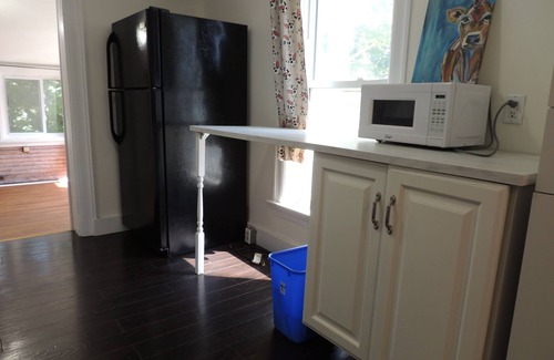 Woodstock Apartamento | Welcome to Cowtown! Homey open concept 2 bedroom apartment.