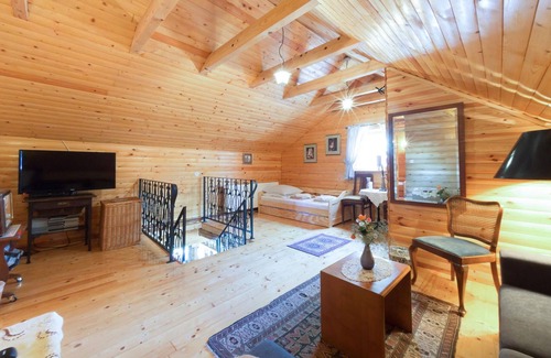 Gospic Casa | Alojamiento de 2 habitaciones en Licki Novi