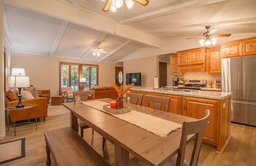 Danbury Casa | Welcome to Hanscom Hideaway! Cozy 3-bedroom house