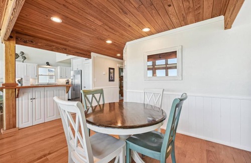 Treasure Beach Village Casa | Welcome to Island Dream, where dreams come true!