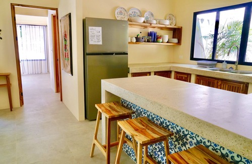 Sámara Casa | Welcome to Jingle Jangle Jungle - Casa Derecha - Steps to town and beaches