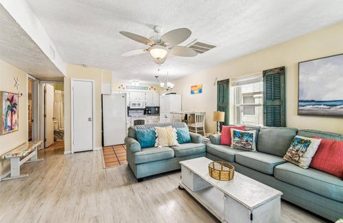 East End Casa | Welcome to Just Coastin'!
