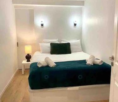 Jean-Medecin Apartamento | Welcome to Matteo's Bar - Place Massena 5min beach