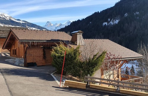 Saint-Jean-de-Sixt Apartamento | Bienvenido a nuestro chalet! Apartment Les Sitelles