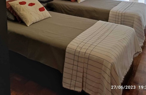 Faro Apartamento | Welcome to O Retiro Algarvio in the established Vale de Amoreira, Faro.