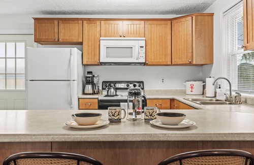 York Beach Condominio | Welcome to Ocean Breeze Haven