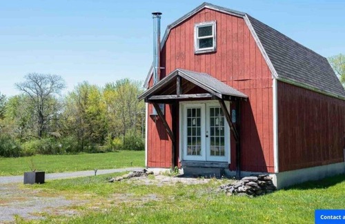 Hudson Casa | Welcome to our charming home on Fitting Road in Hudson, NY