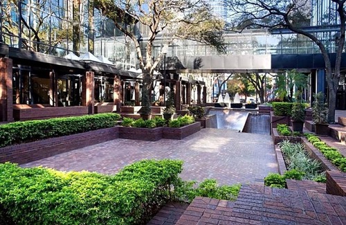 Downtown Tampa Apartamento | Welcome to our exquisite hotel, where luxury meets comfort .