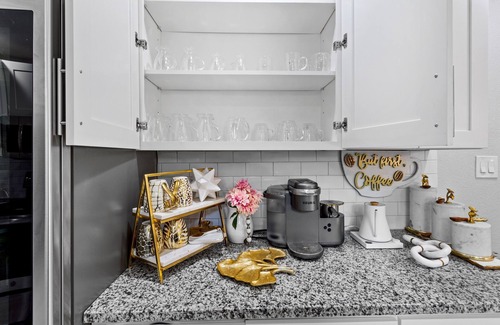 West Arlington Casa | Welcome to our lovely 3bedroom house located 11mins away fr entertainment center