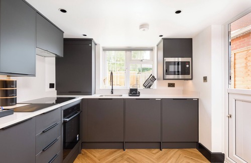 Redbourn Cabaña | Welcome to our modern refurbished 200 Year Old Cottage