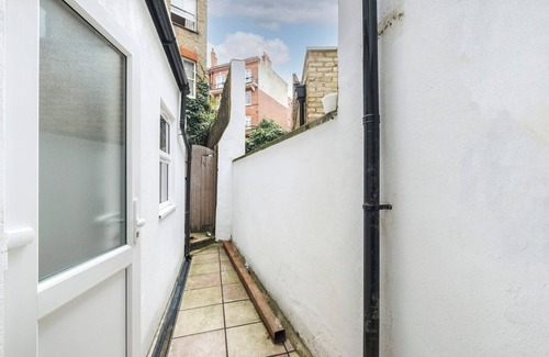 West Kensington Apartamento | Welcome to Plotseeker’s 3 Bed 3 Bathroom Flat in Kensington B