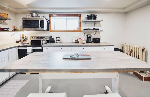 Sheridan Casa | This house is a 4 bedroom(s), 2 bathrooms, located in Sheridan, WY.