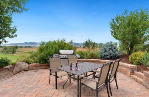 Fort Collins Casa | Welcome to Sunrise Ranch! Amazing Mountain Views!