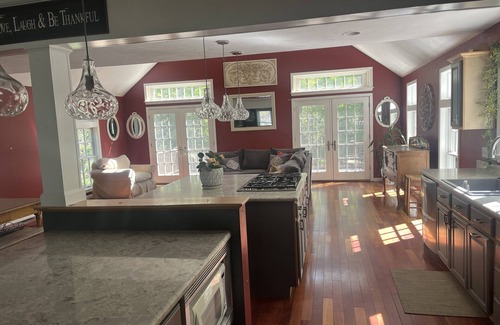 Rye Casa | Welcome to The Beach Hideaway at Jenness Beach, 4 bdr, 2 bath , sleeps 10