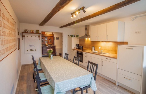 Groothusen Apartamento | Welcome to the beautiful holiday apartment "Grandma Husen"! This gem b