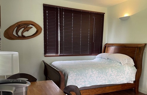 Pauwela Apartamento | Welcome to the Dolphin Studio + 1 bathroom with Wifi