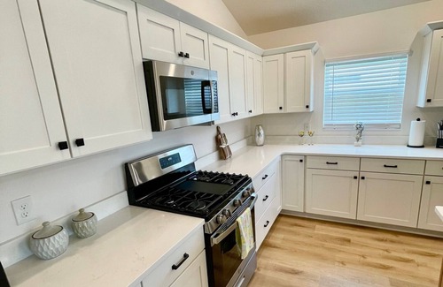 Okahumpka Casa | Welcome to The Dove at Eastport A 3BR/3 FULL BA home in The Villages, Florida