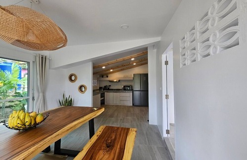 Chalong Casa | Welcome to the Greenery Home Phuket @Soi Ta iad, Comfy House on Green Lawn