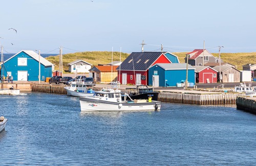 North Lake Casa | Welcome to The Hip Nautic Suite Oceanside at North Lake Prince Edward Island