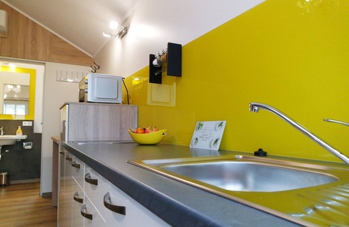 Wallersdorf Apartamento | ¡Bienvenido a "Luxus Tiny", la pequeña casa prefabricada!